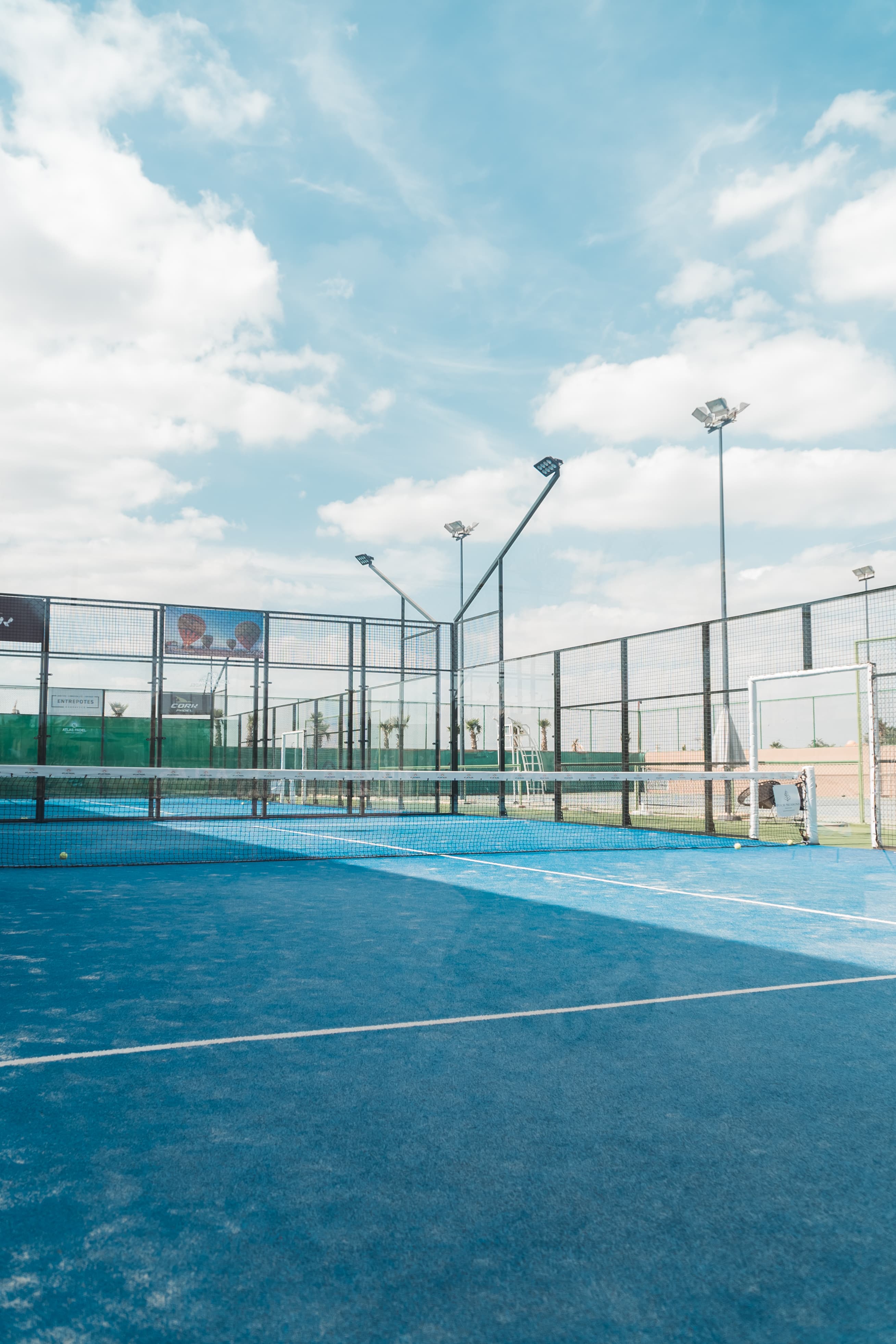 Infrastructures modernes d'Atlas Tennis Padel Marrakech